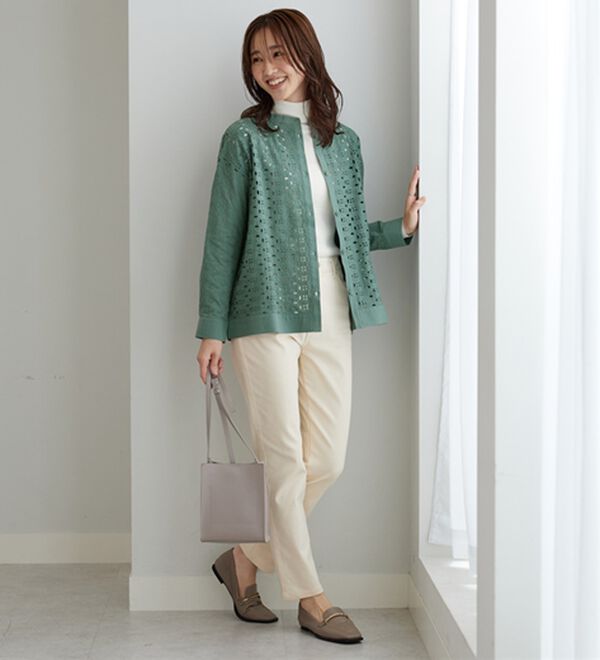 BELLUNA（ベルーナ）の「花柄レース切替シャツジャケット（シャツ）」｜詳細画像