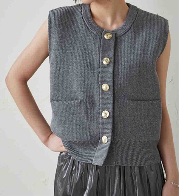 RANAN（ラナン）の「ニュアンスボタンニットベスト（ベスト）」｜詳細画像