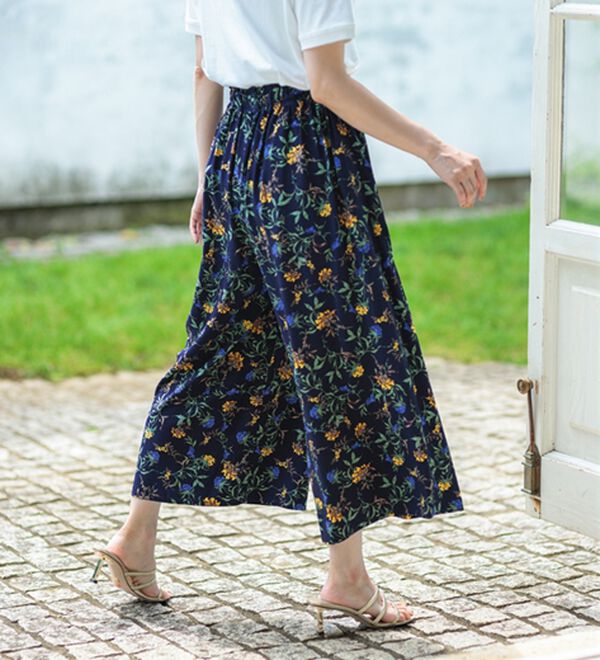 BELLUNA（ベルーナ）の「【接触冷感】レーヨン素材プリントワイドパンツ（ワイドパンツ・ガウチョ）」｜詳細画像