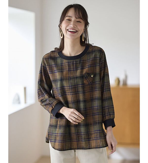 BELLUNA（ベルーナ）の「スラブ素材リブ使いブラウス（ブラウス）」｜詳細画像