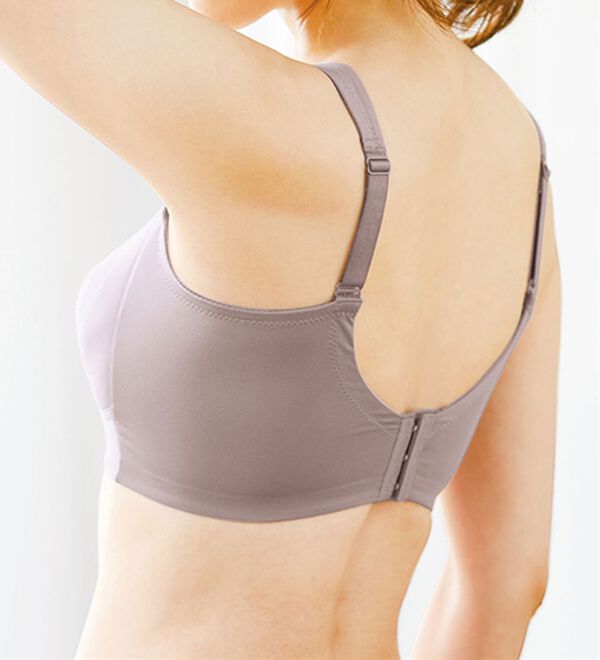 LAVIENNE（ラヴィエンヌ）の「グラマーさんのグッと細見えノンワイヤーブラ（ブラジャー）」｜詳細画像