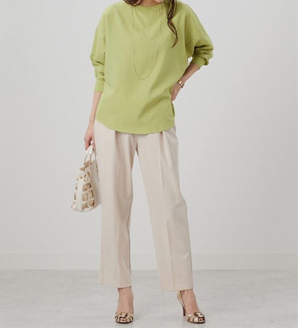 BELLUNA（ベルーナ）の「きれい見えドルマンプルオーバー（カットソー）」｜詳細画像