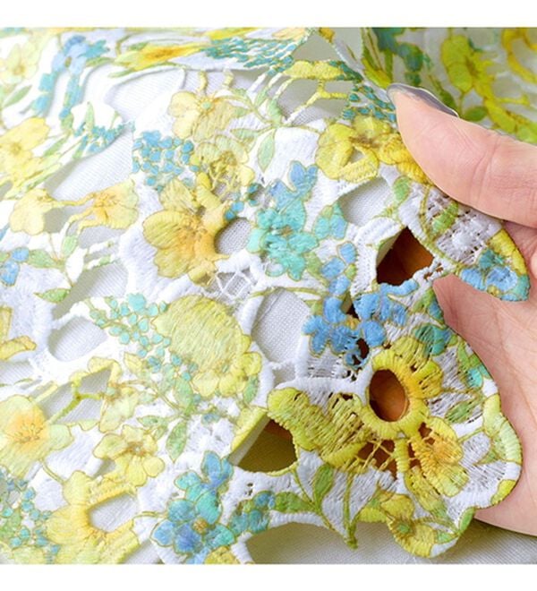 BELLUNA（ベルーナ）の「花柄プリントレースカーディガンアンサンブル（アンサンブル）」｜詳細画像