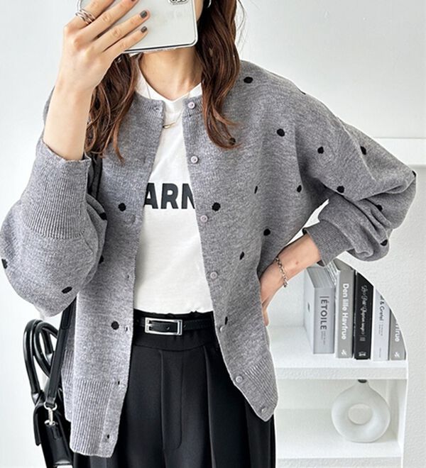 GeeRA（ジーラ）の「ドット柄カーディガン（ニットカーディガン）」｜詳細画像