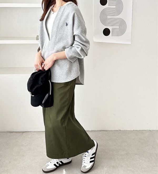 GeeRA（ジーラ）の「【Ｕ．Ｓ．ＰＯＬＯ　ＡＳＳＮ】深Ｖネックプルオーバー（トレーナー・スウェット）」｜詳細画像