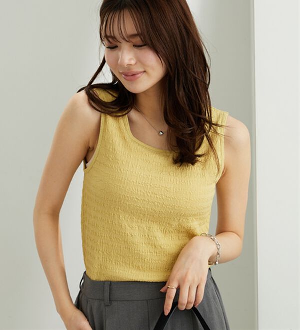 BELLUNA（ベルーナ）の「ジャカード素材カップ付タンクトップ（タンクトップ・キャミソール）」｜詳細画像