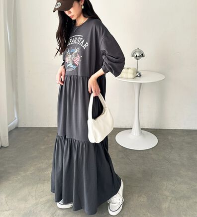 GeeRA（ジーラ）の「ピグメント風グラフィックティアードワンピ―ス（カットソーワンピース）」