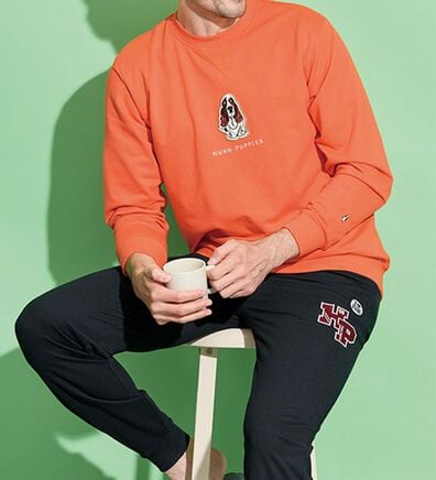 「＜ハッシュパピー＞ブランドデザイン裏毛トレーナー＆パンツ（メンズルームウェア）」