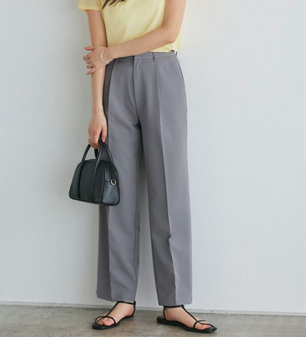 Pierrot（ピエロ）の「スタイルアップセンタープレスパンツ（フルレングスパンツ）」｜詳細画像