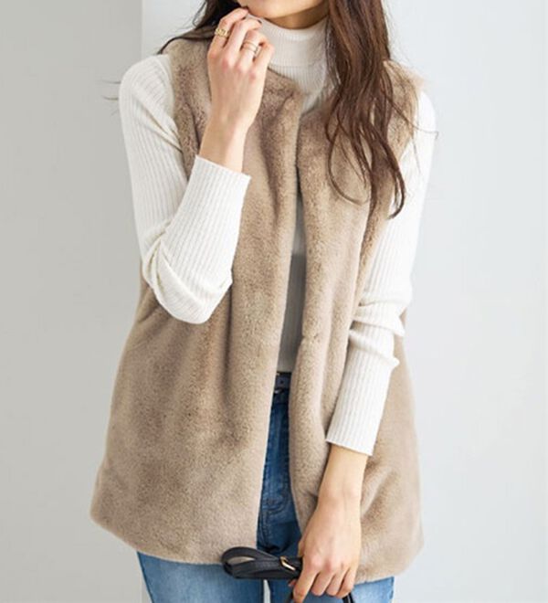 BELLUNA（ベルーナ）の「ホック付き！着映えるファーベスト（ベスト）」｜詳細画像