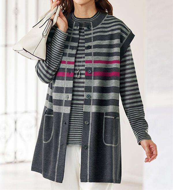 BELLUNA（ベルーナ）の「配色ボーダー使いニットベストアンサンブル（アンサンブル）」｜詳細画像