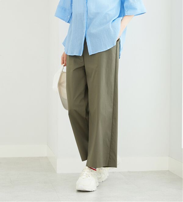 BELLUNA（ベルーナ）の「サラリ綿混ボタン使いワイドパンツ（ワイドパンツ・ガウチョ）」｜詳細画像