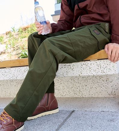 「＜アウトドアプロダクツ＞年間定番らくらくカーゴパンツ（メンズフルレングスパンツ）」