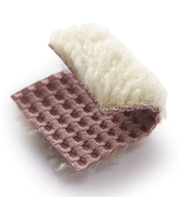 BELLUNA（ベルーナ）の「 【快適Ｌａｂ．】ワッフル素材裏ボアハイネックプルオーバー（カットソー）」｜詳細画像