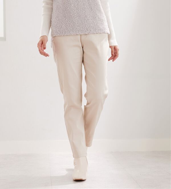 BELLUNA（ベルーナ）の「サラリ快適！蓄熱綿サテンストレッチカラーパンツ（フルレングスパンツ）」｜詳細画像