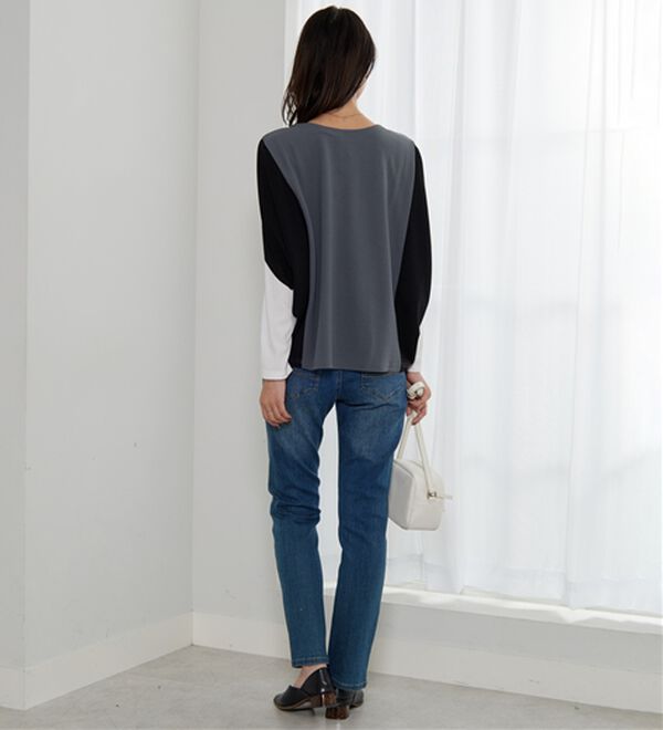 BELLUNA（ベルーナ）の「体型カバー！ポンチョプルオーバー（カットソー）」｜詳細画像