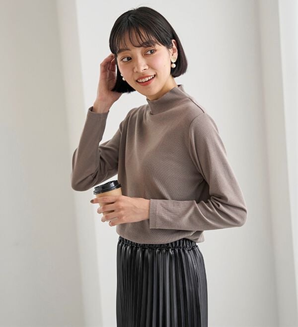 BELLUNA（ベルーナ）の「綿混リブハイネックプルオーバー（カットソー）」｜詳細画像