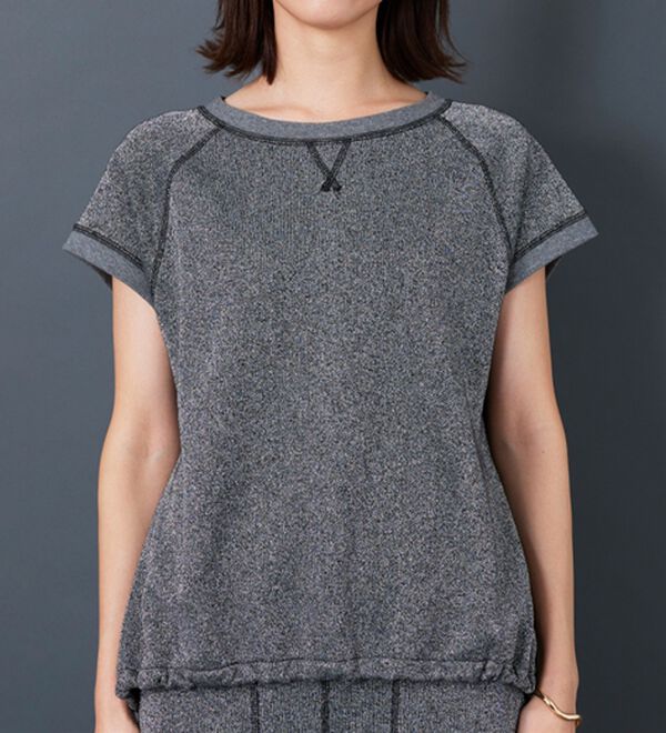 BELLUNA（ベルーナ）の「ラメ入り裏毛素材プルオーバー（カットソー）」｜詳細画像