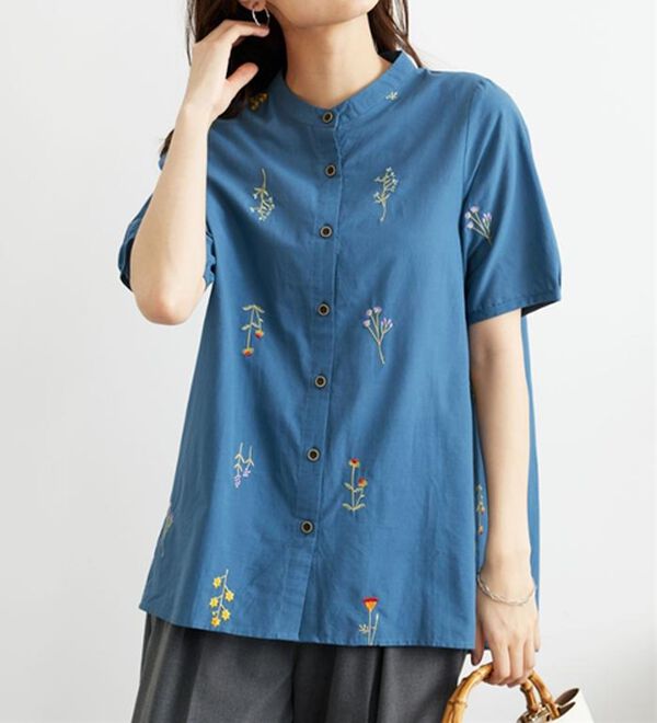 BELLUNA（ベルーナ）の「【Ｌａｇｒｉｌｕａ】花柄刺しゅうデザインチュニック（チュニック）」｜詳細画像