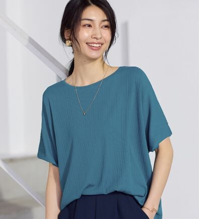 Viola e Viola（ヴィオラ エ ヴィオラ）の「ひんやり多機能ランダムテレコドルマントップス（カットソー）」