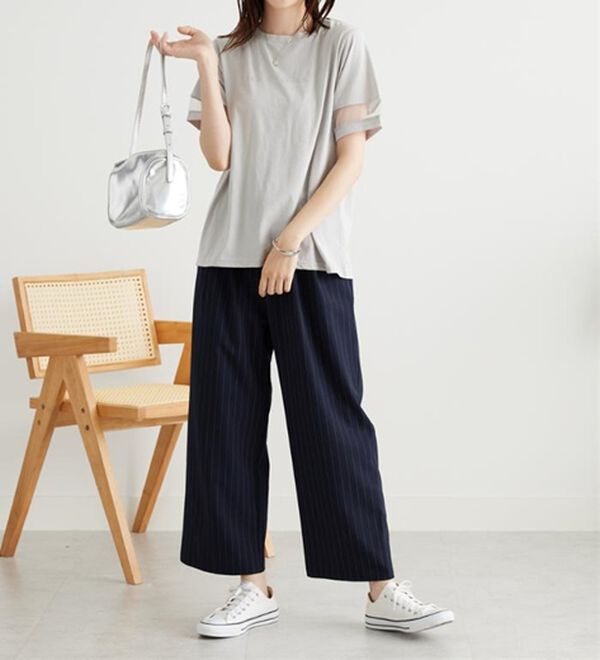 BELLUNA（ベルーナ）の「【接触冷感】ヒンヤリ冷感！箔プリントロゴプルオーバー（カットソー）」｜詳細画像