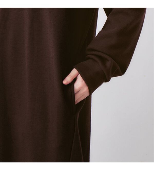 Viola e Viola（ヴィオラ エ ヴィオラ）の「【蓄熱保温】裏ファーマキシ丈ゆるパーカーワンピース（その他ワンピース）」｜詳細画像