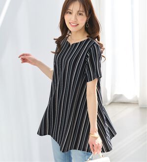alotta（アロッタ）の「【接触冷感】さらっと快適！高見えフレアーロングチュニックＴシャツ（チュニック）」｜ネイビーストライプ