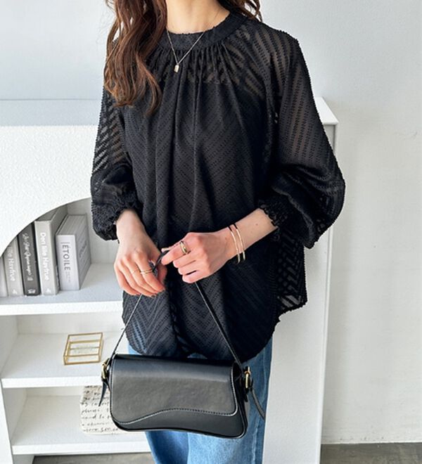 シアーシャギージャガードブラウス - ベルーナ【公式】