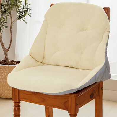 iellio（イエリオ）の「腰ポカクッション＜吸湿発熱・蓄熱・抗菌防臭・固綿入り＞（チェアカバー・チェアパッド）」