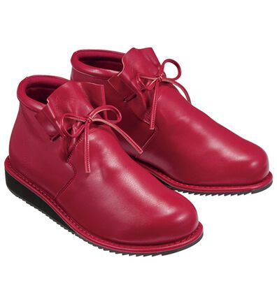 BELLUNA（ベルーナ）の「ゆったり５Ｅ柔らかレザーライクシューズ（フラットシューズ）」