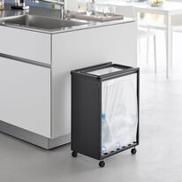 iellio（イエリオ）の「タワー　スリム目隠しダストワゴン４５Ｌ＜ｔｏｗｅｒ山崎実業＞（リビング用品）」