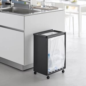iellio（イエリオ）の「タワー　スリム目隠しダストワゴン４５Ｌ＜ｔｏｗｅｒ山崎実業＞（リビング用品）」｜詳細画像