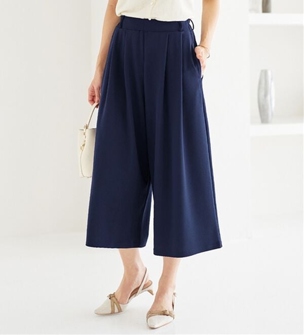 alotta（アロッタ）の「【４つの機能付】ひんやりドレープパンツ（ワイドパンツ・ガウチョ）」｜ネイビー