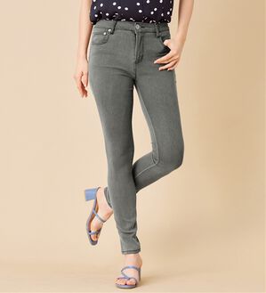 alotta（アロッタ）の「美脚ストレッチスキニーデニムパンツ（フルレングスパンツ）」｜グレー
