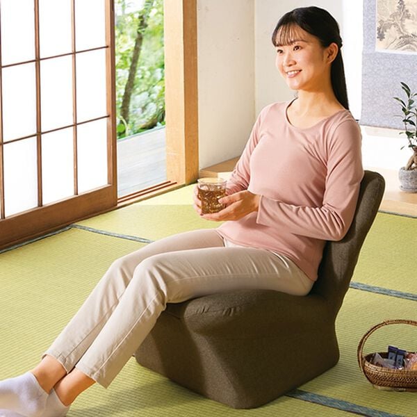 「腰楽らくチェア（座椅子）」｜ブラウン