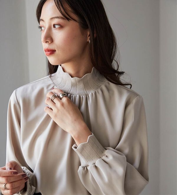 RANAN（ラナン）の「スカラップリブニット使いブラウス（ブラウス）」｜詳細画像