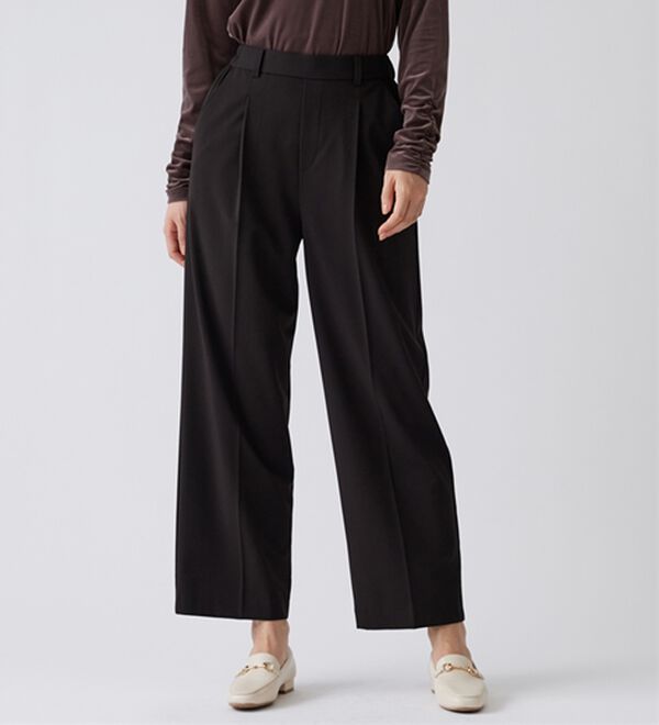 BELLUNA（ベルーナ）の「サマ見え（Ｓ）美脚タック使いワイドパンツ（ワイドパンツ・ガウチョ）」｜黒