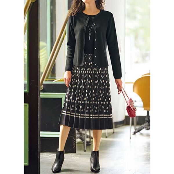 BELLUNA（ベルーナ）の「ニットプリーツ使いドット柄ジャカードワンピースアンサンブル（ニットワンピース）」｜詳細画像