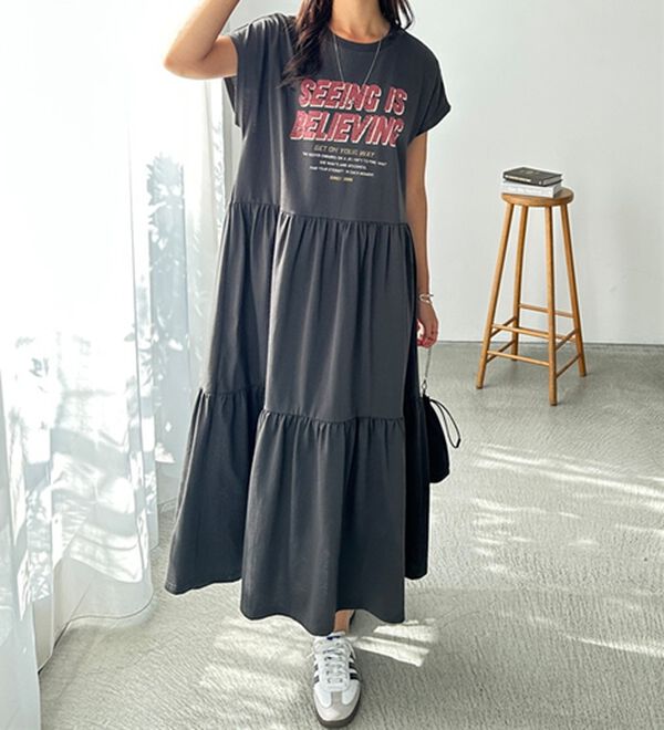 GeeRA（ジーラ）の「ピグメント風ティアードプリントＴシャツワンピース（カットソーワンピース）」｜詳細画像