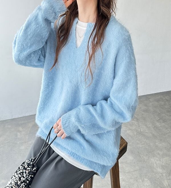 GeeRA（ジーラ）の「キーネック起毛ゆるニット（ニット・セーター）」｜詳細画像