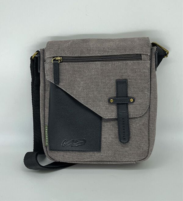 「＜クロコダイル＞洗い加工帆布スマートショルダー（メンズショルダーバッグ）」｜詳細画像