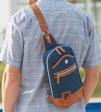 「＜フィラ＞大人の配色デザインボディバッグ（メンズボディバッグ・ウエストポーチ）」