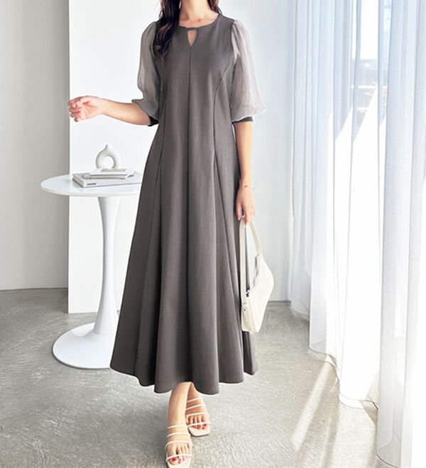 GeeRA（ジーラ）の「袖楊柳シアー美ラインワンピース（カットソーワンピース）」｜詳細画像