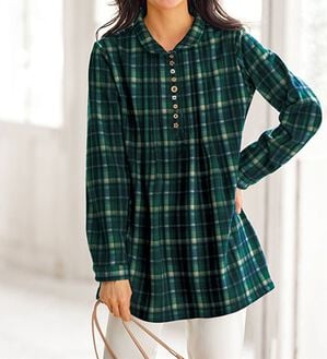 BELLUNA（ベルーナ）の「パチパチしにくい！裏ファー素材オーバーブラウス（ブラウス）」｜詳細画像