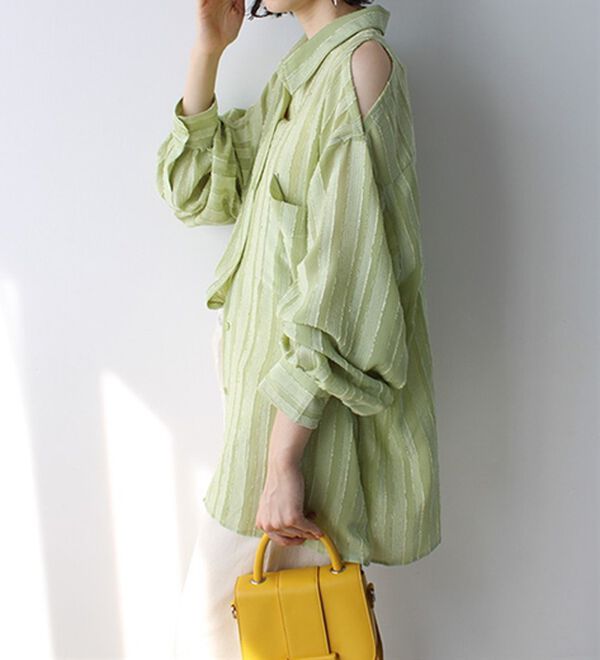 GeeRA（ジーラ）の「きらきらシアーストライプジャカードシャツ（シャツ）」｜詳細画像