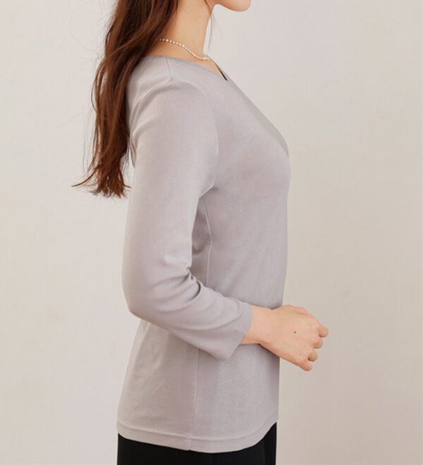 LAVIENNE（ラヴィエンヌ）の「【ＵＶカット】着回し力抜群！綿１００％クルーネックプルオーバー（８分袖）＜カラフルコットン＞（肌着・インナーウェア）」｜詳細画像