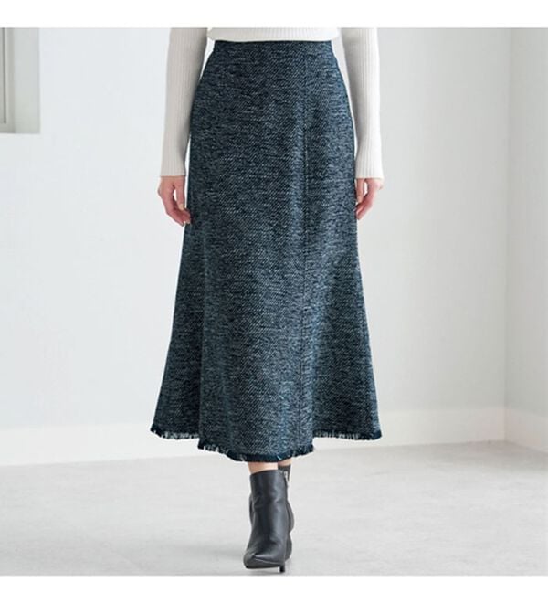 BELLUNA（ベルーナ）の「ツイード調素材フリンジ使いセットアップ（スカートスーツ）」｜詳細画像