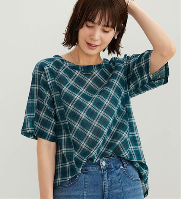 BELLUNA（ベルーナ）の「さらっと快適！Tシャツ見え切替ブラウス（ブラウス）」｜詳細画像