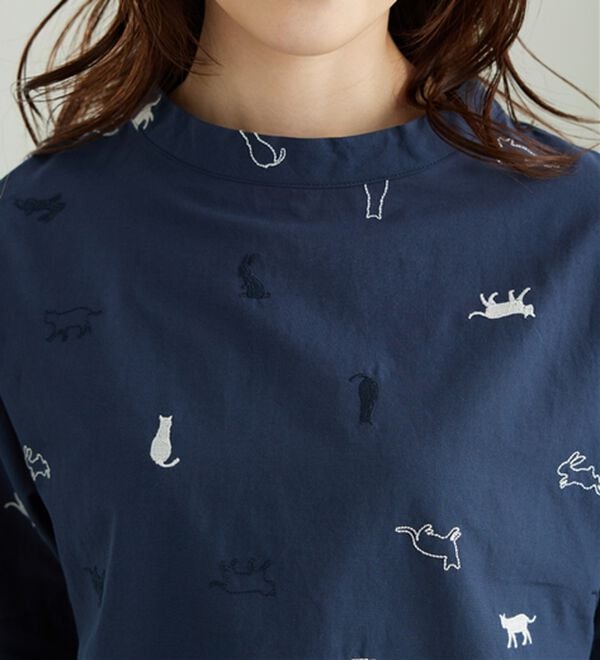 BELLUNA（ベルーナ）の「ネコ&ウサギ刺しゅうブラウス（ブラウス）」｜詳細画像