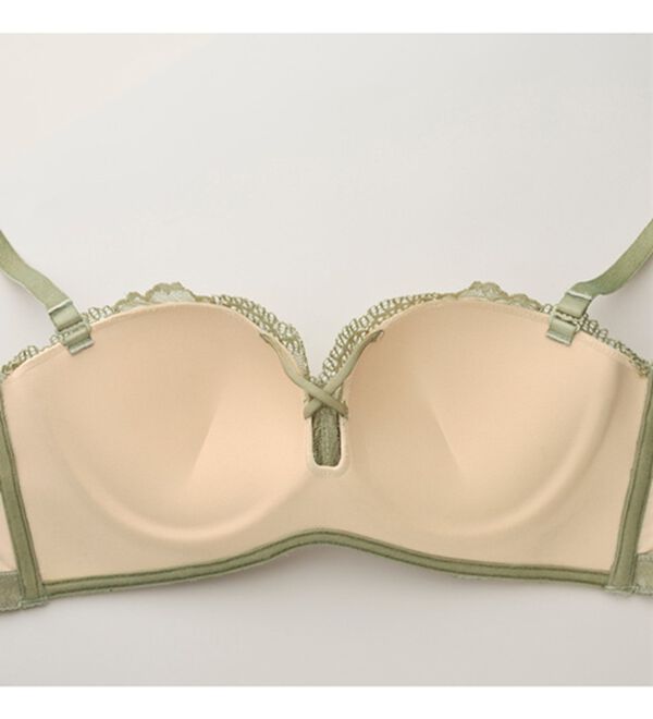 YU'NOW（ユナウ）の「ずれにくい！上盛り谷間のストラップレスブラ（ノンワイヤーブラ）」｜詳細画像